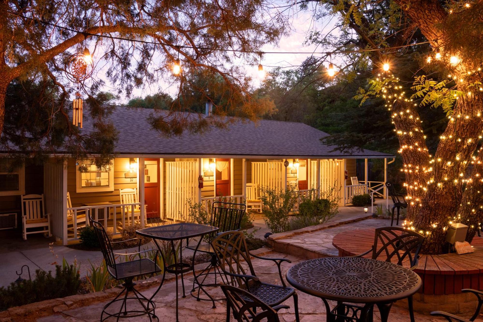 Prescott Pines Inn Exterior photo