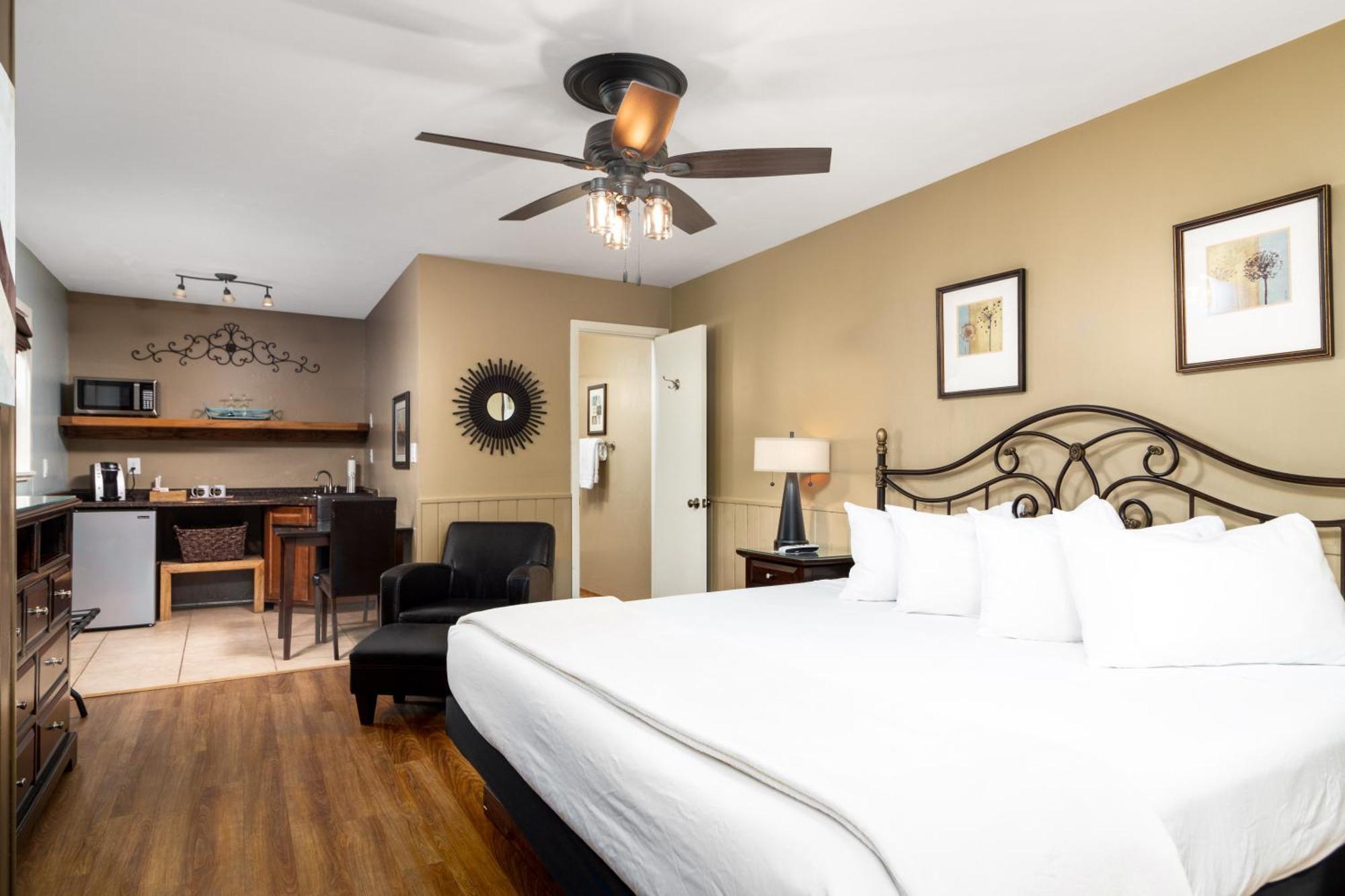 Prescott Pines Inn Exterior photo